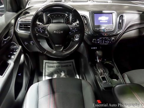 Used 2022 Chevrolet Equinox RS image 19