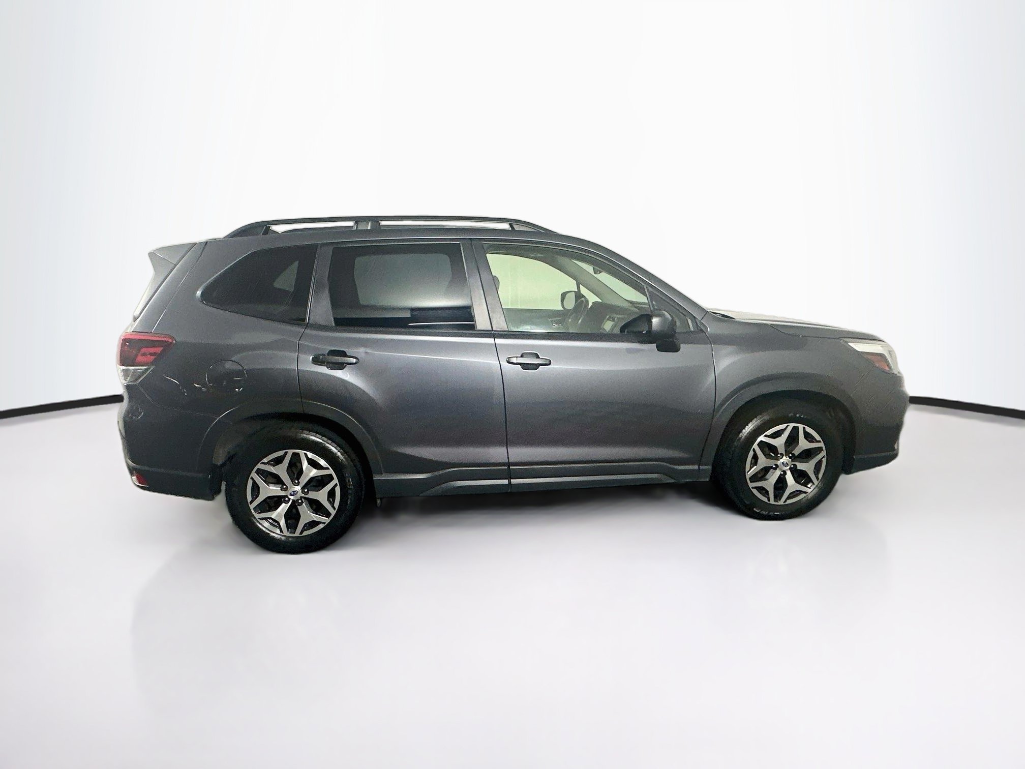 Used 2021 Subaru Forester Premium AWD/4WD image 10