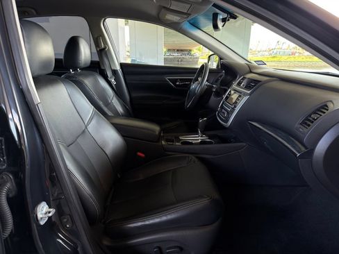Used 2017 Nissan Altima 2.5 SL FWD image 24