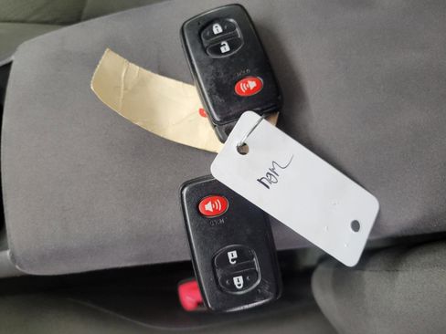 Used 2010 Toyota Prius FWD image 49