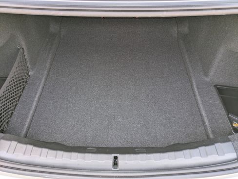 Used 2023 BMW 330i Sedan w/ Driving Assistance Package RWD image 11