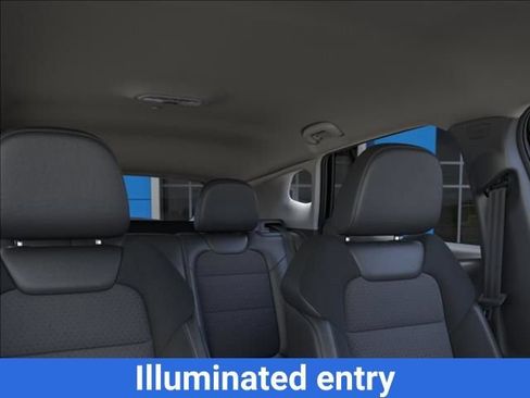 New 2026 Chevrolet Trax LT w/ Driver Confidence Package FWD image 27