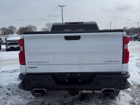 Used 2019 Chevrolet Silverado 1500 Custom Trail Boss w/ Custom Convenience Package image 7