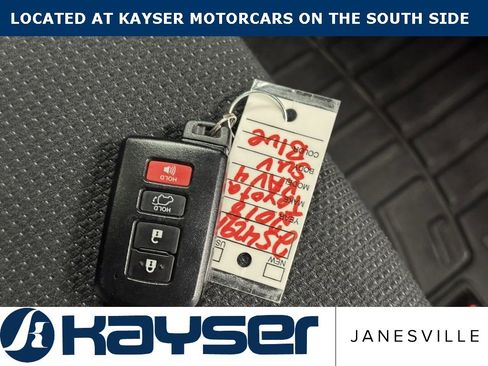 Used 2018 Toyota RAV4 XLE image 24