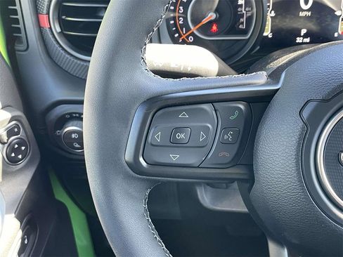 New 2025 Jeep Gladiator Rubicon image 14