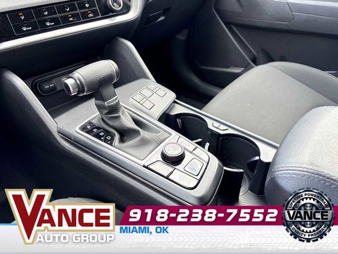 Used 2025 Kia Sportage LX AWD/4WD image 21