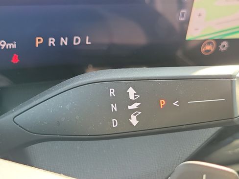 Used 2025 Buick Enclave Sport Touring FWD image 56