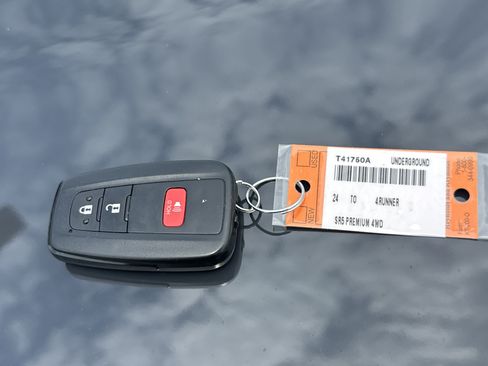 Used 2024 Toyota 4Runner SR5 Premium w/ Moonroof Package AWD/4WD image 36