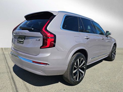 New 2026 Volvo XC90 B6 Core AWD/4WD image 3