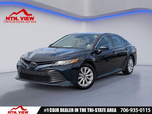 Used 2019 Toyota Camry LE FWD image 1