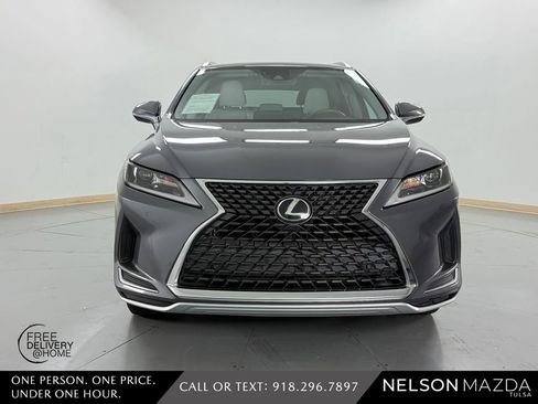 Used 2020 Lexus RX 350L FWD w/ Premium Package image 2