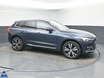 Used 2023 Volvo XC60 B5 Plus w/ Climate Package