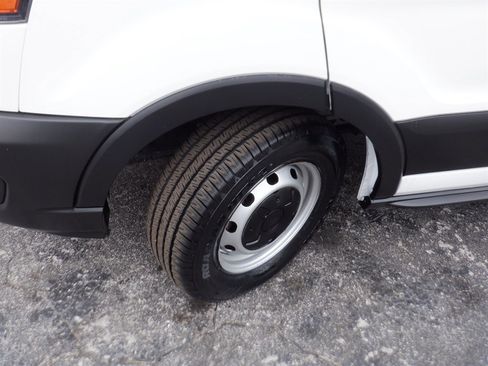 Used 2020 Ford Transit 250 148 High Roof Extended image 23