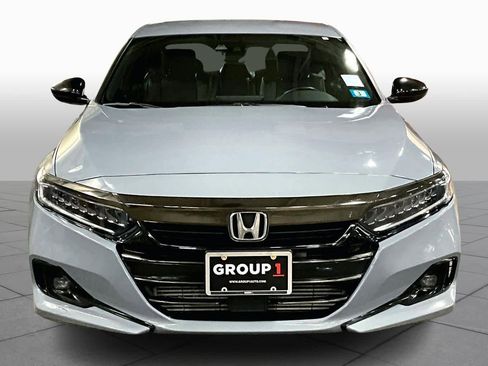 Used 2022 Honda Accord Sport image 3