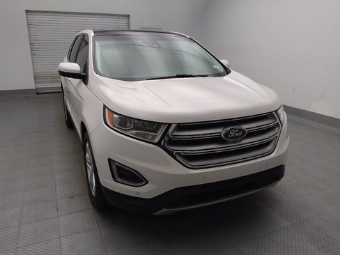 Used 2017 Ford Edge Titanium w/ Equipment Group 302A FWD image 14