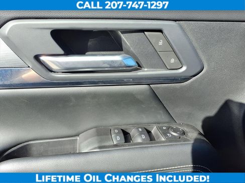 Used 2025 GMC Terrain Elevation image 11