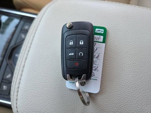 Used 2019 Chevrolet Impala Premier w/ Premier Convenience Package FWD image 12