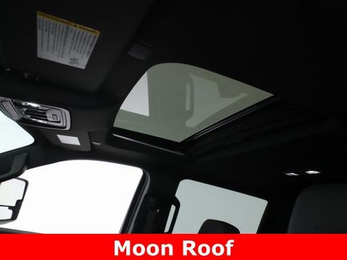 Used 2025 GMC Sierra 2500 AT4 w/ AT4 Premium Plus Package image 18