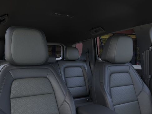 New 2026 Chevrolet Equinox LT FWD image 32
