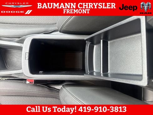 Used 2025 Buick Encore GX Preferred FWD image 24