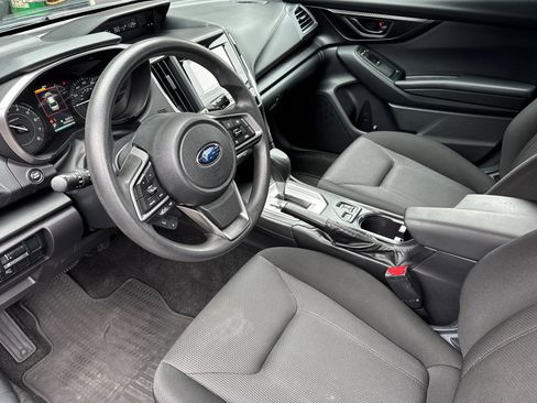 Used 2018 Subaru Impreza 2.0i Premium w/ Eyesight & BSD & Rcta AWD/4WD image 10