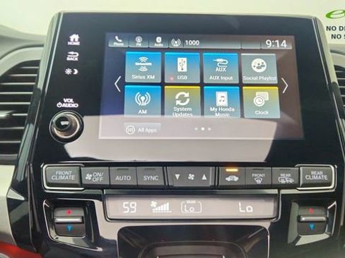 Used 2023 Honda Odyssey Sport image 52