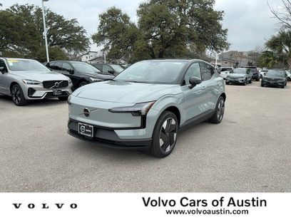 New 2026 Volvo EX30 Plus w/ Climate Package