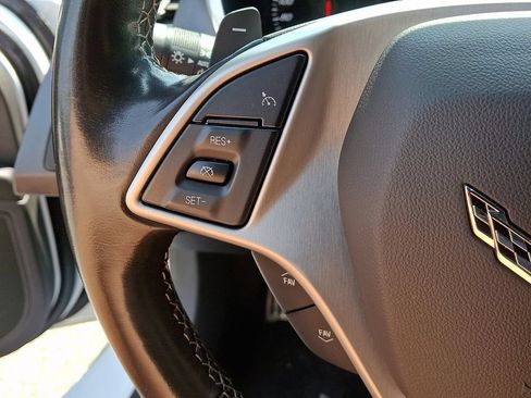 Used 2018 Chevrolet Corvette Stingray Coupe RWD image 25