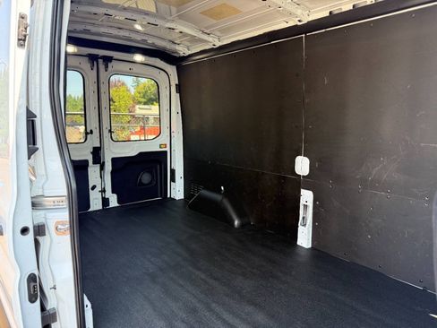 Used 2024 Ford Transit 250 148 Medium Roof w/ Load Area Protection Package RWD image 12