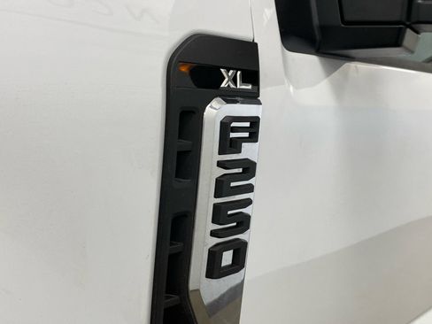 New 2026 Ford F250 XL w/ XL Chrome Package image 10