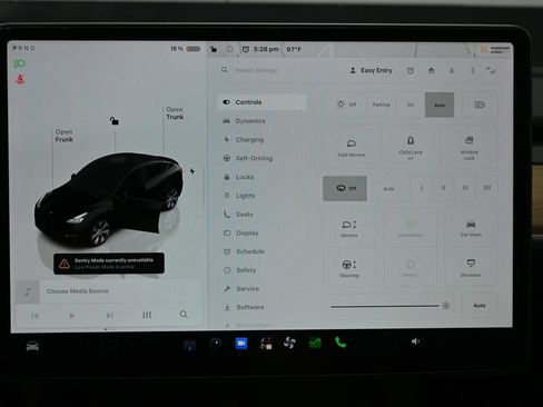 Used 2023 Tesla Model Y Long Range AWD/4WD image 25