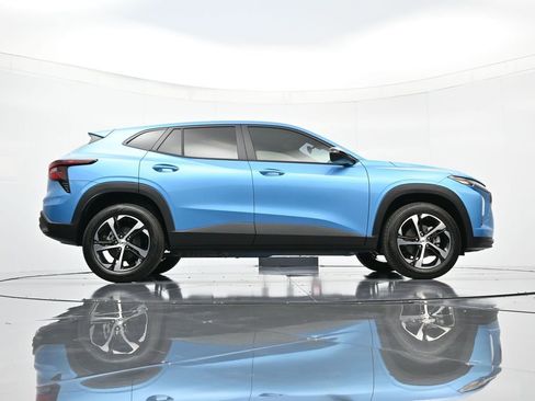 New 2026 Chevrolet Trax RS w/ Driver Confidence Package image 41