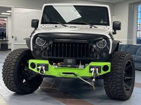 Used 2016 Jeep Wrangler Unlimited Sport w/ Quick Order Package 24S AWD/4WD image 2