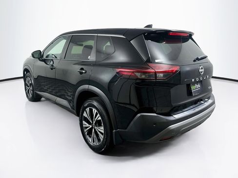 Used 2023 Nissan Rogue SV FWD image 5