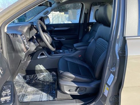 New 2025 Ford Ranger Lariat w/ Advanced Towing Package image 4