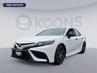 Used 2023 Toyota Camry SE