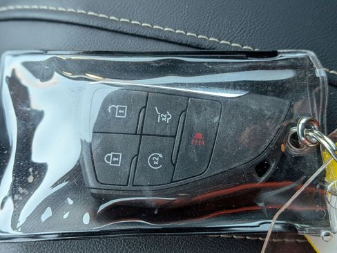 Certified 2025 GMC Acadia Elevation image 38