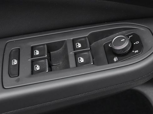 Used 2024 Volkswagen GTI Autobahn image 16