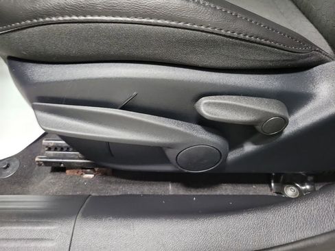 Used 2019 Jeep Compass Latitude image 30