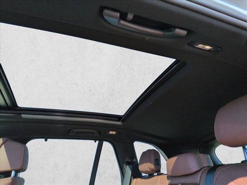 Used 2025 BMW X5 M60i image 20