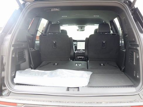 New 2026 GMC Acadia Elevation w/ Elevation Premium Package image 16