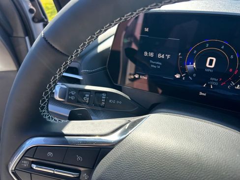 New 2026 Chevrolet Traverse LT w/ Driver Confidence Package FWD image 28
