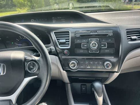 Used 2013 Honda Civic LX image 18