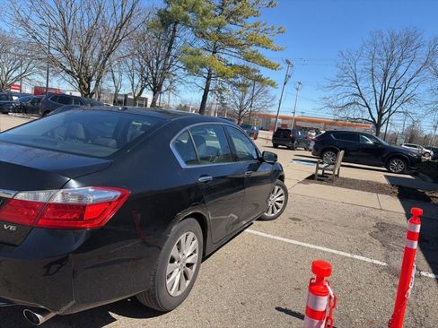 Used 2015 Honda Accord EX-L image 5