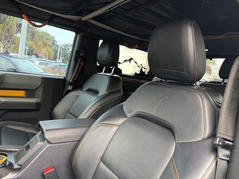 Used 2021 Ford Bronco Badlands image 27