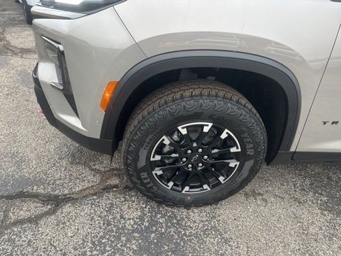 New 2026 Chevrolet Traverse Z71 image 10