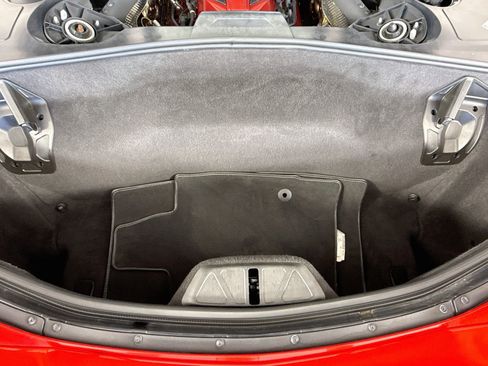 Used 2022 Chevrolet Corvette Stingray Coupe w/ Z51 Performance Package RWD image 25