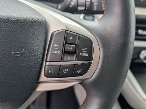 Used 2025 Ford Explorer Active w/ Active Comfort Package image 30