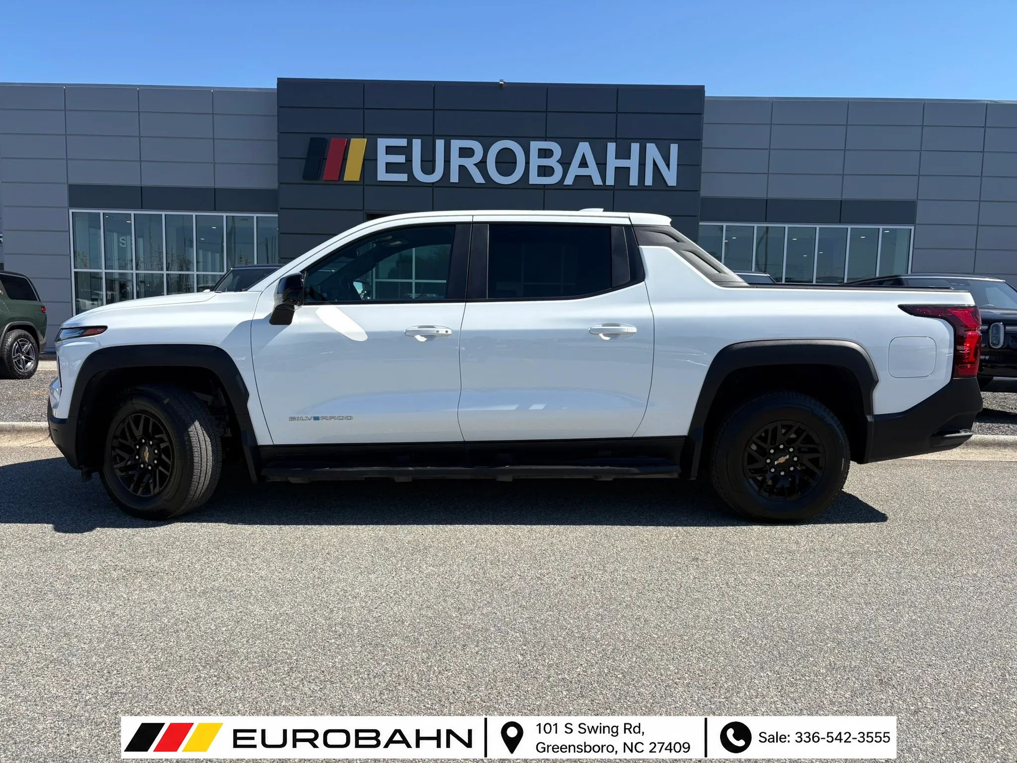 Used 2024 Chevrolet Silverado EV W/T AWD/4WD image 2