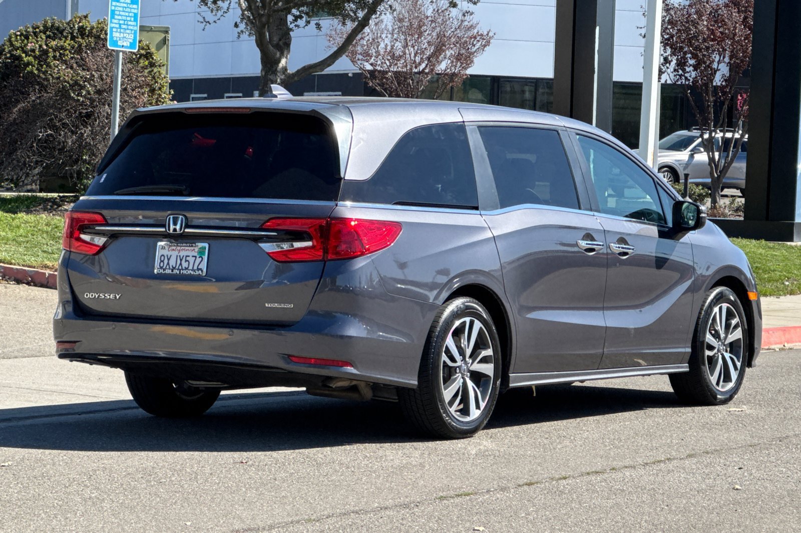 Used 2022 Honda Odyssey Touring image 4